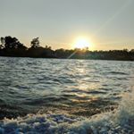  Just please, take me to the lake.  . . #lakelife #cornholio #conroetx #lakeweekend #memorialdayweekend #vacay #relax #theeverygirl 